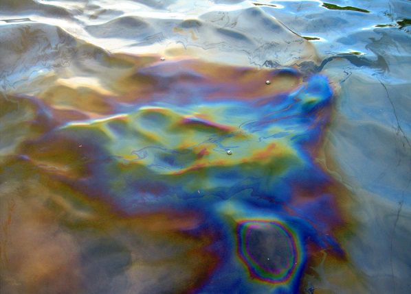 Oil sheen on Colville River